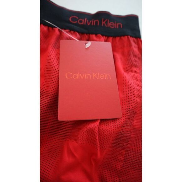 Calvin Klein NB3361 620 Men's Sz XL Red Textured Plaid Cotton Boxers $30 - Picture 3 of 6